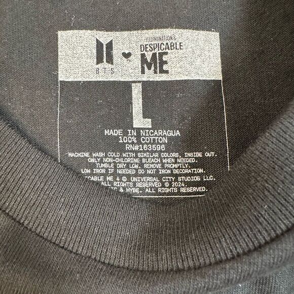 NWT BTS x Despicable Me Black Short Sleeve Graphic Minions Tee Shirt - Size L - Picture 4 of 5